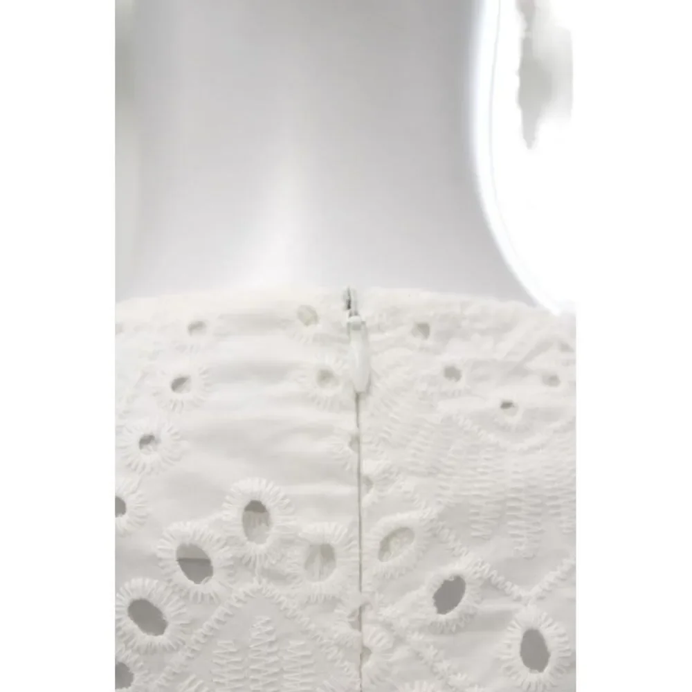 Classic Six Women Shift Dress White Crew Neck Long Sleeve Knee Length Size 10